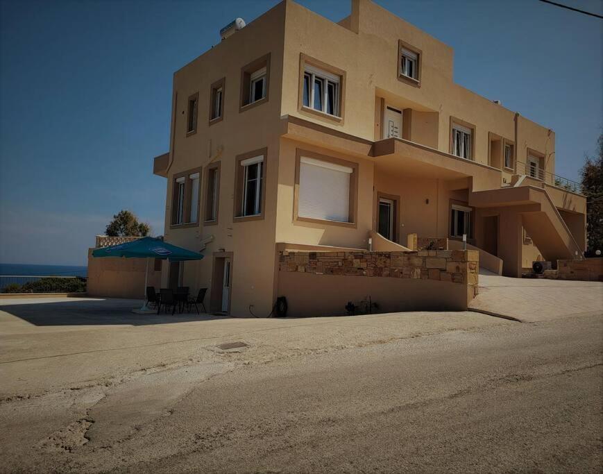 Apartment Afentis Agia Ermioni